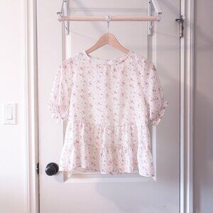 Paper Crane Puff Sleeve Floral Blouse In Size Small